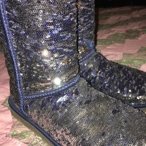 Sparkly/Sequin Blue Uggs
